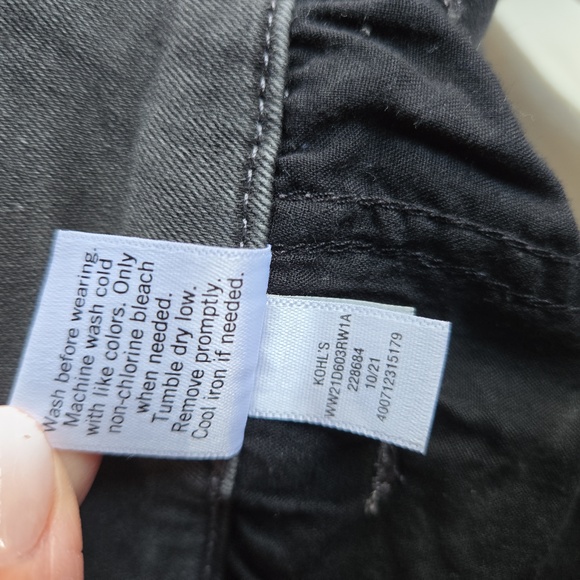 Nine West off black raw hem denim shorts - Picture 11 of 12